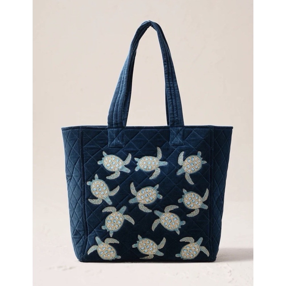 Turtle Conservation Tote Elizabeth Scarlett London